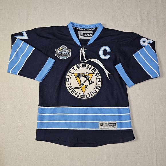 Sidney Crosby Pittsburgh Penguins 2011 Winter Classic Jersey Reebok Small/Medium - Picture 1 of 7